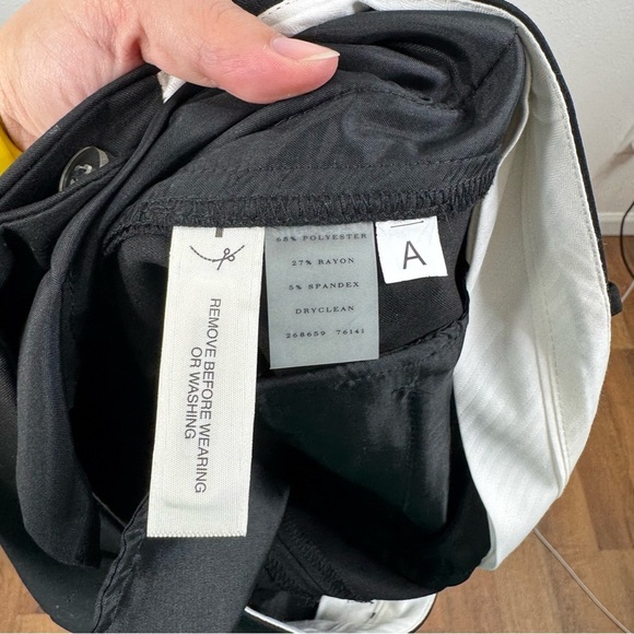 Ann Taylor The Trouser Pant in Black Size 2 - Picture 4 of 5